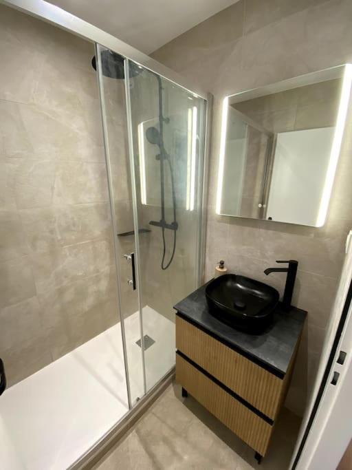 Madonna Elegance, Proche Sanctuaire, 95M2 Apartment Lourdes Ngoại thất bức ảnh